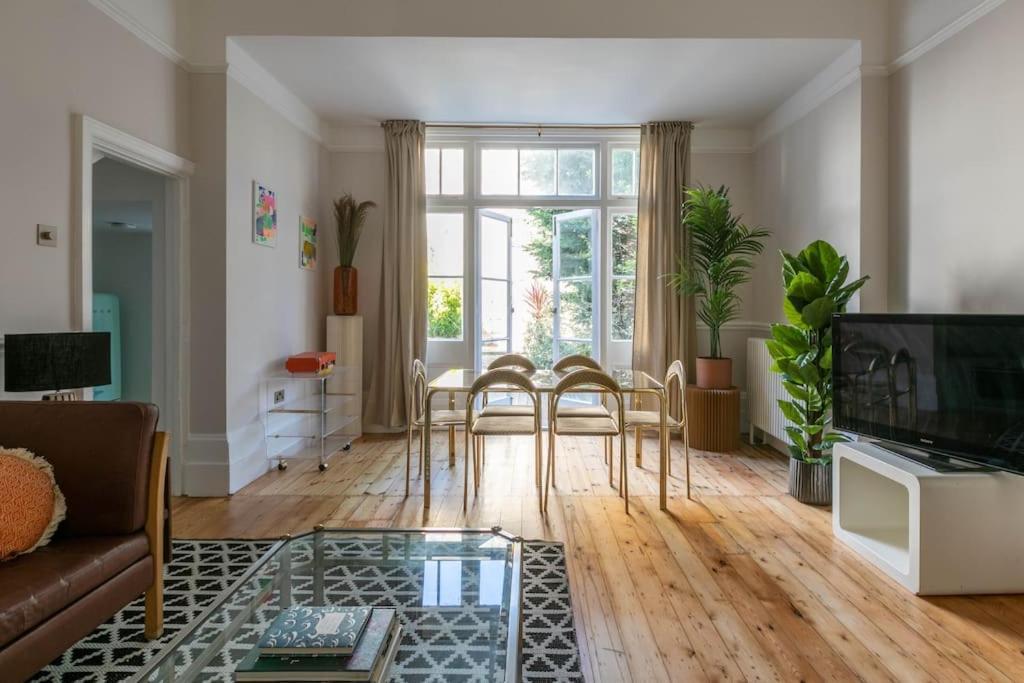 Wolverdene - Entire Ground Floor Flat With Garden Margate Bagian luar foto