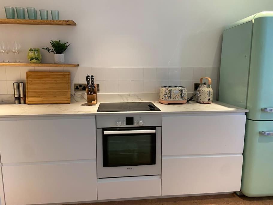 Wolverdene - Entire Ground Floor Flat With Garden Margate Bagian luar foto
